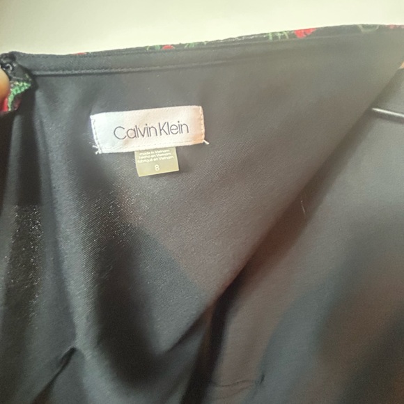 Calvin Klein Women's Sheath 3/4 Sleeve Floral Pleated Dress Size: 8 - Picture 10 of 15